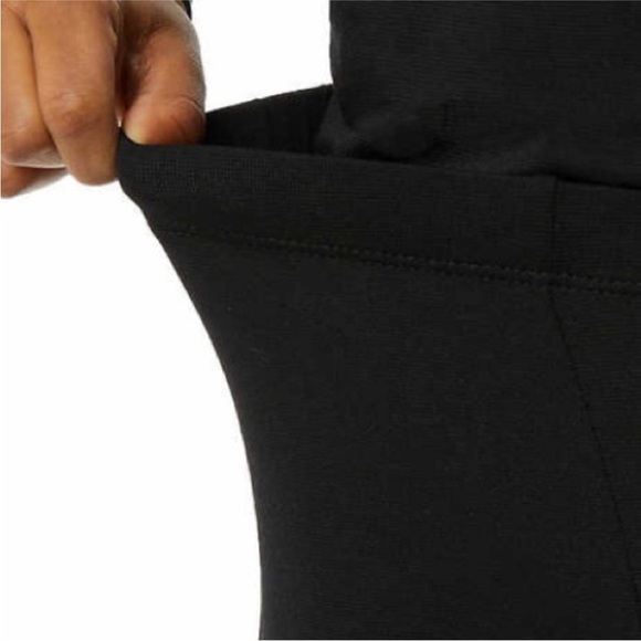 32 Degrees Kid's long John winter layer Heat
Set black size small shirt and pant - Picture 7 of 12